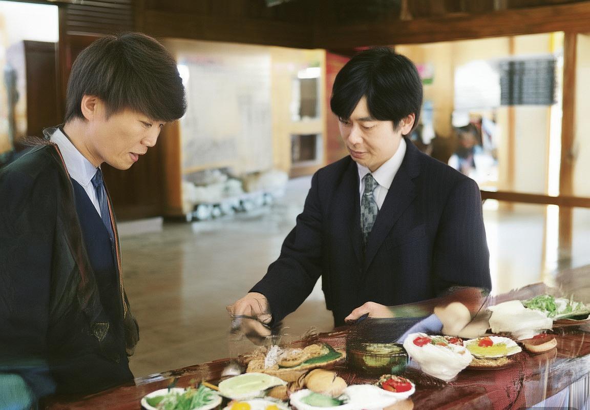 拜仁慕尼黑VS皇家马德里：传承变革中的足球新纪元(图1)